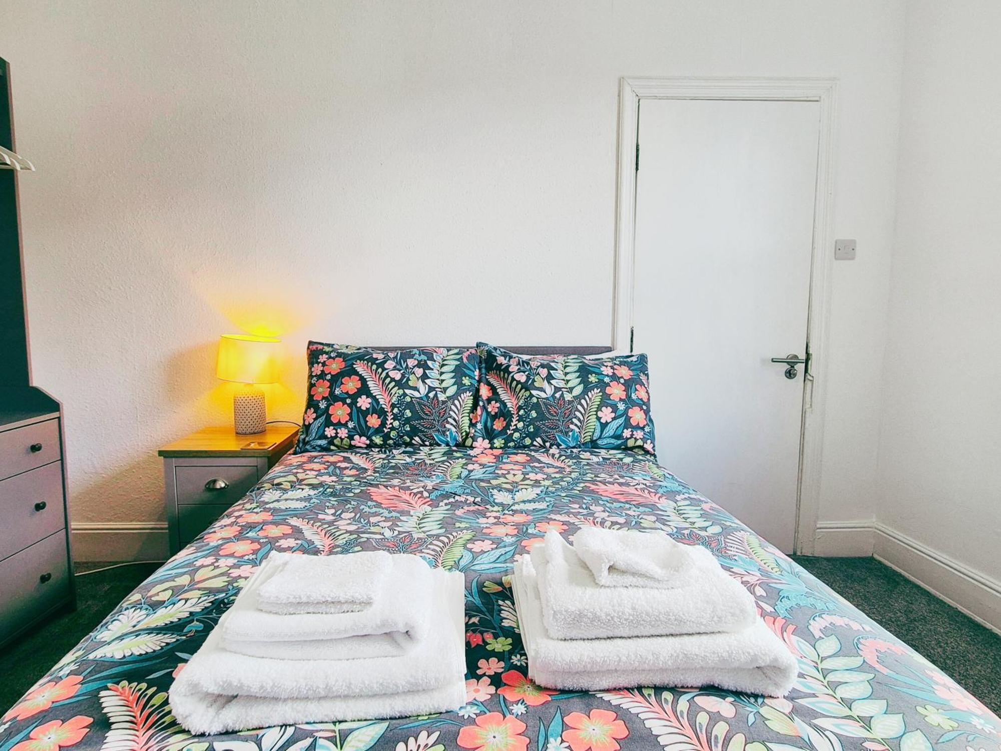 Cozy Room In Modern House Near Nottingham Esterno foto
